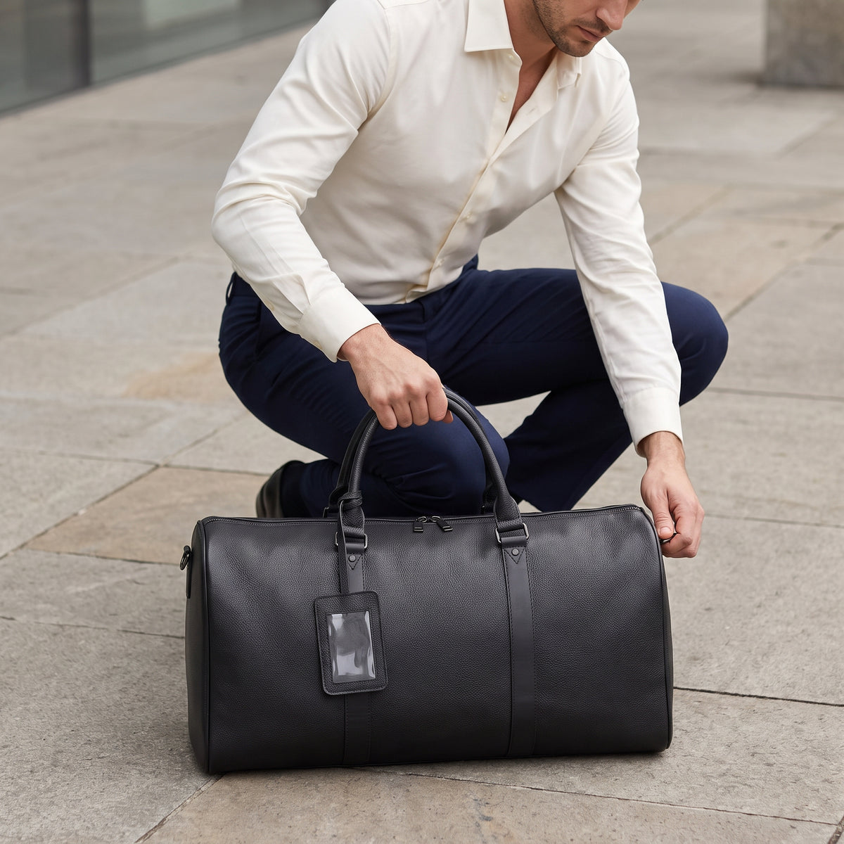 The Ravensworth Duffel — 6020 Black (55cm)
