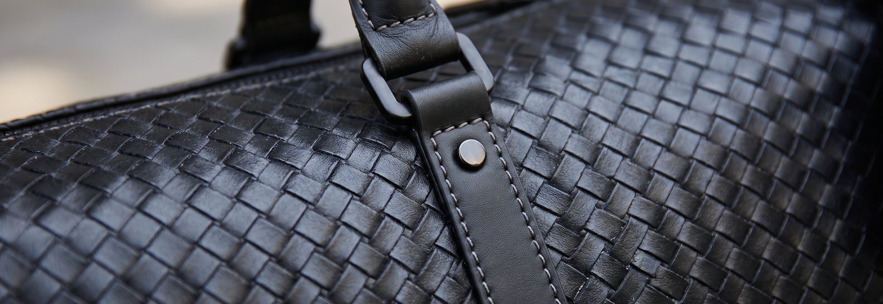 The Westbourne Commuter — Black detail